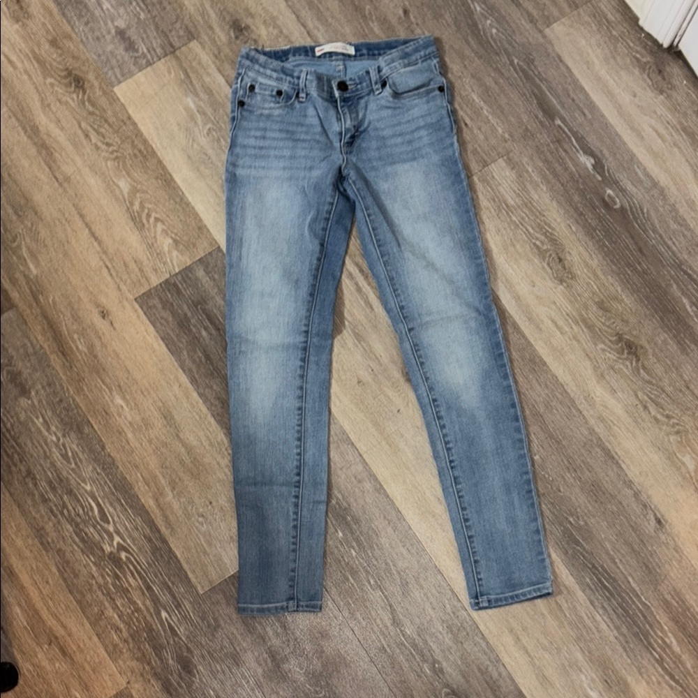 Levi’s girl 711 super skinny 12 reg light wash